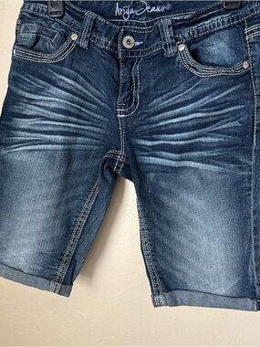 Ariya Jeans Distressed Dark Wash Denim Bermuda Shorts